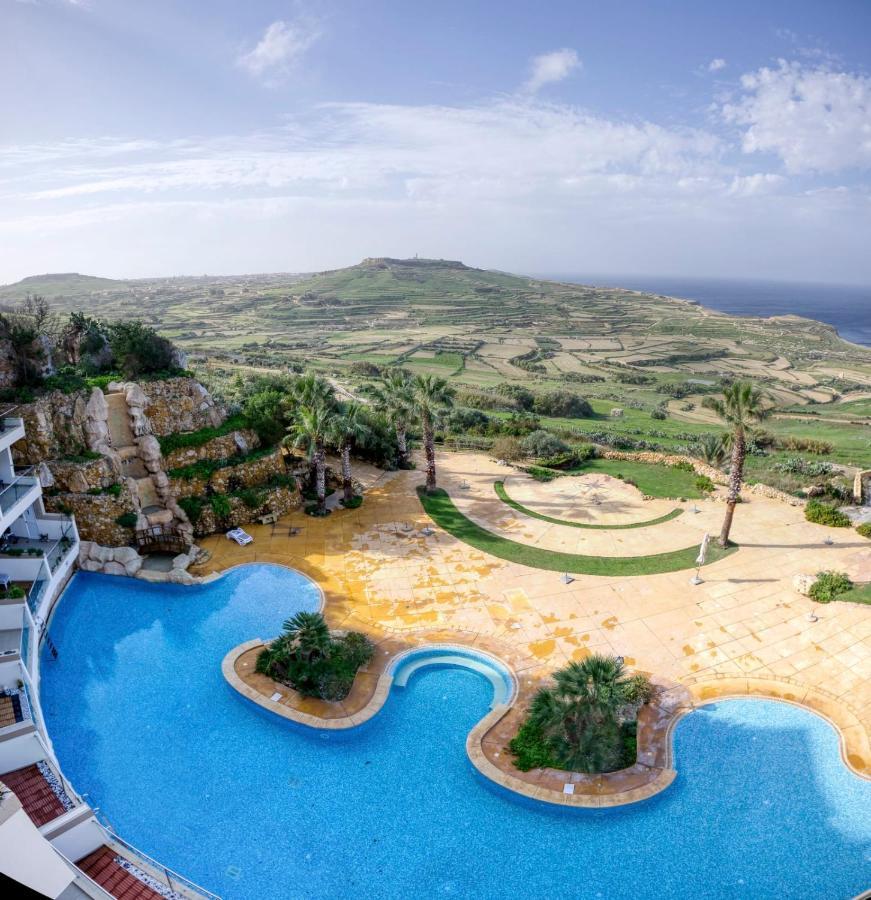 Apartment With Pool-Hosted By Sweetstay Zebbug  Exterior photo